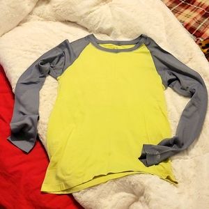 H15 Champion long sleeve duo dry shirt size XS...womens